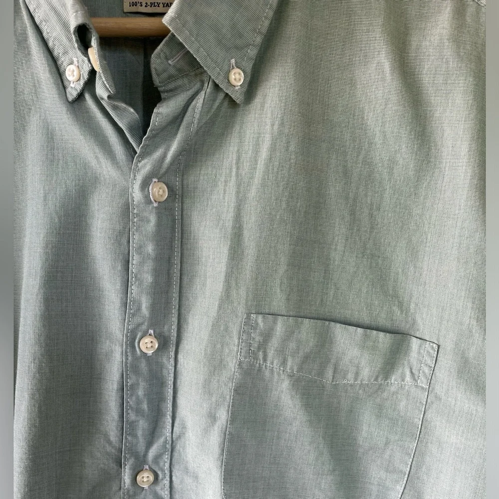 J. Crew Secret Wash Shirting Long Sleeve Button Down in Classic Fit - Picture 5 of 8